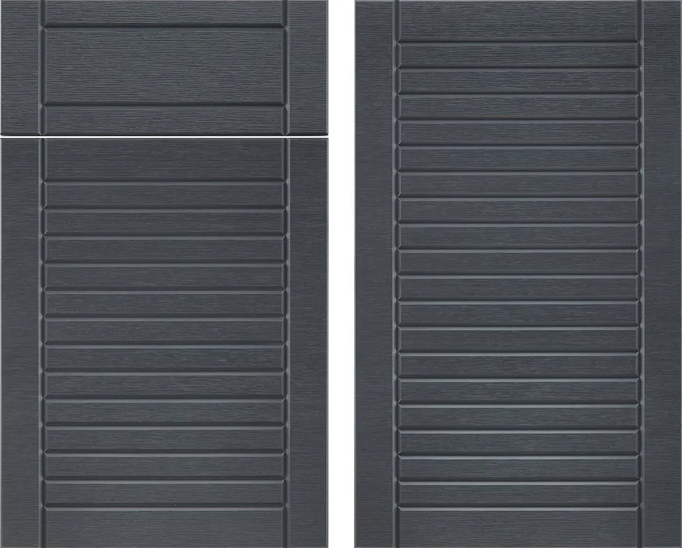 Barnwood Gray finish in the Endura Club door