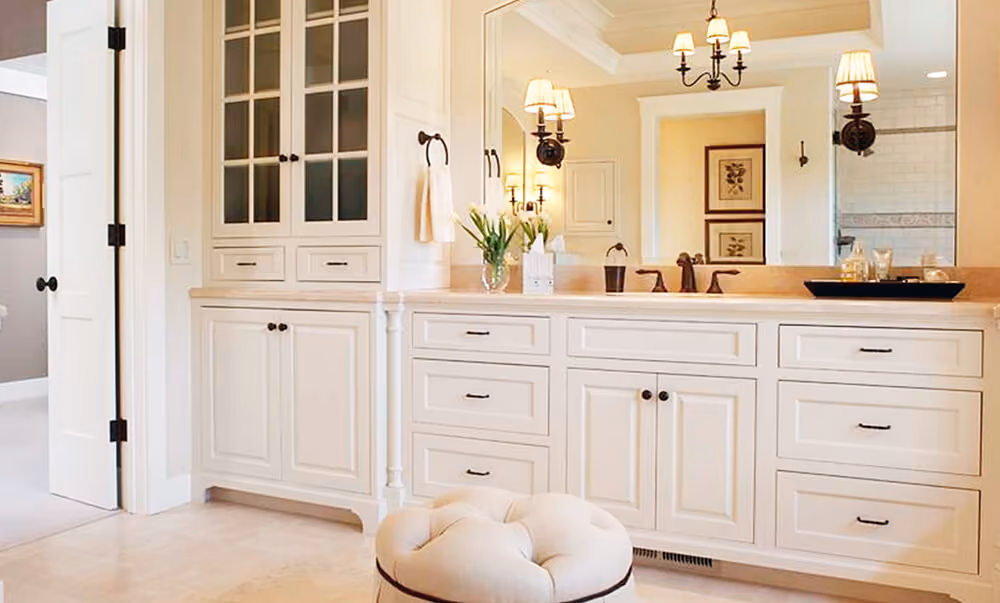 Coastal Cream butler pantry/hutch cream cabinetry