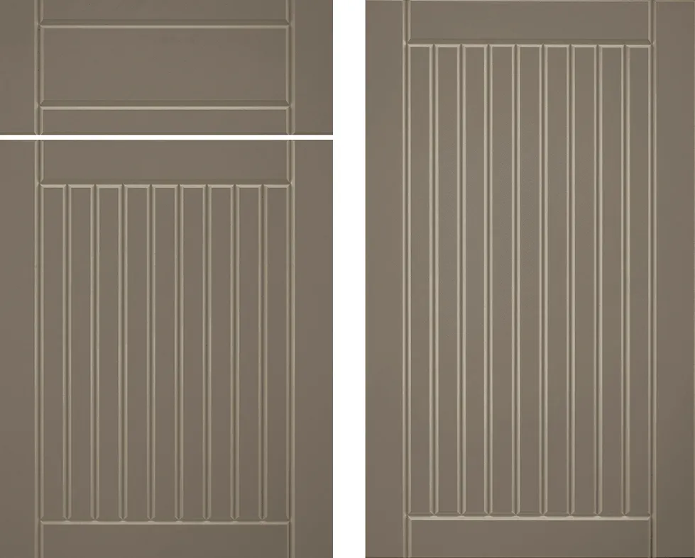 Nutmeg finish in the Endura Oxford door