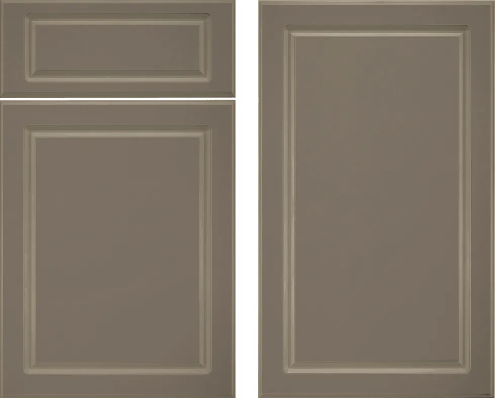 Nutmeg finish in the Endura Regent door