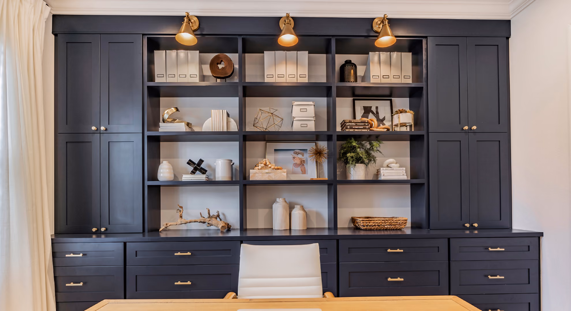 Navy built-in shelving
