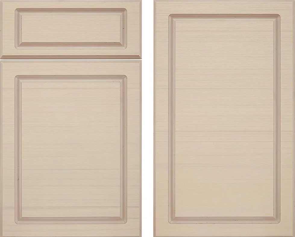 White Oak finish in the Endura Regent door