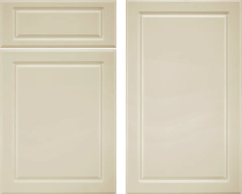 Dune finish in the Endura Regent door