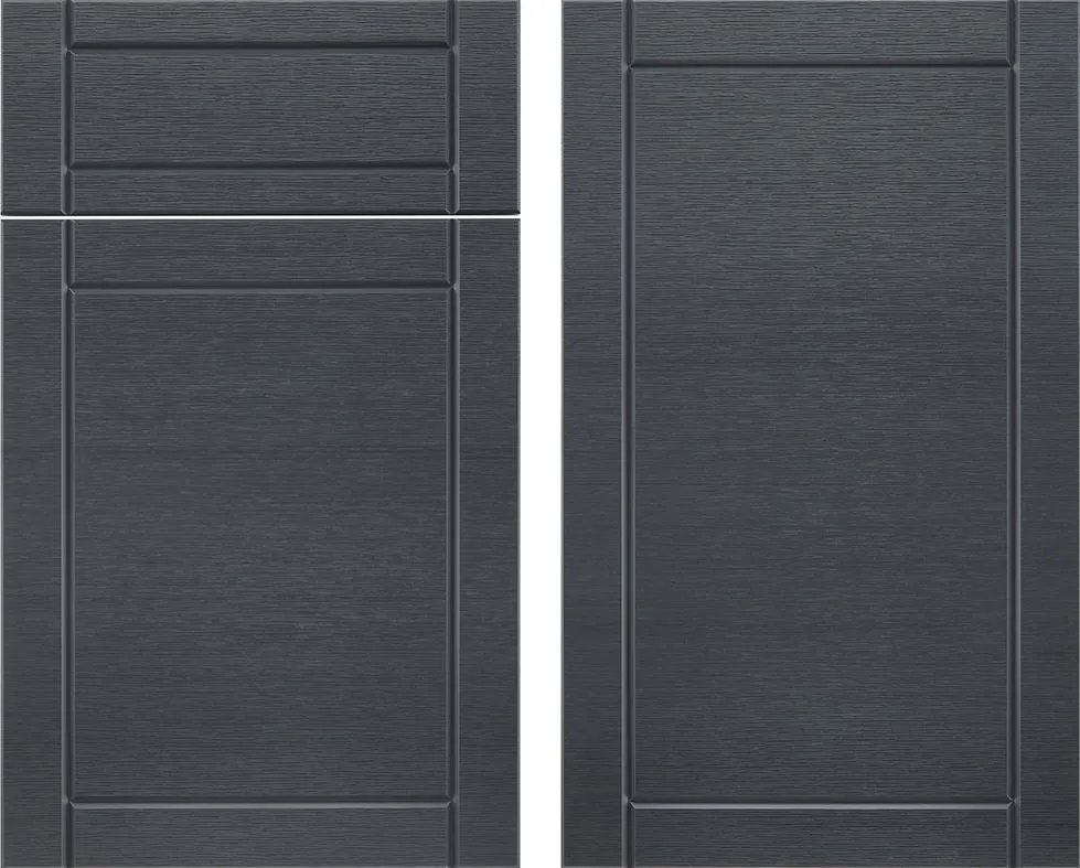 Barnwood Gray finish in the Endura Sedona door