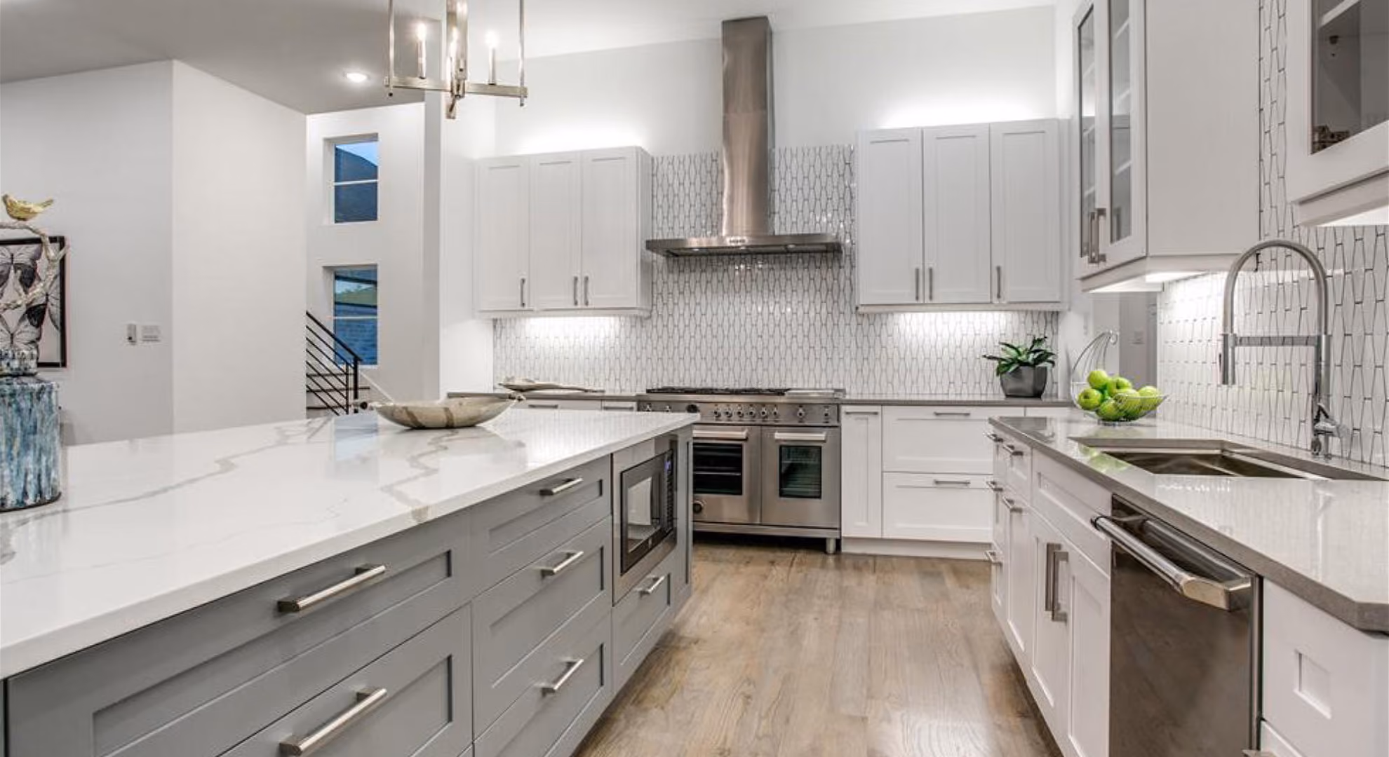 Kitchen: white uppers and gray base with white counters